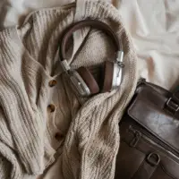 James Bond pexels helloaesthe